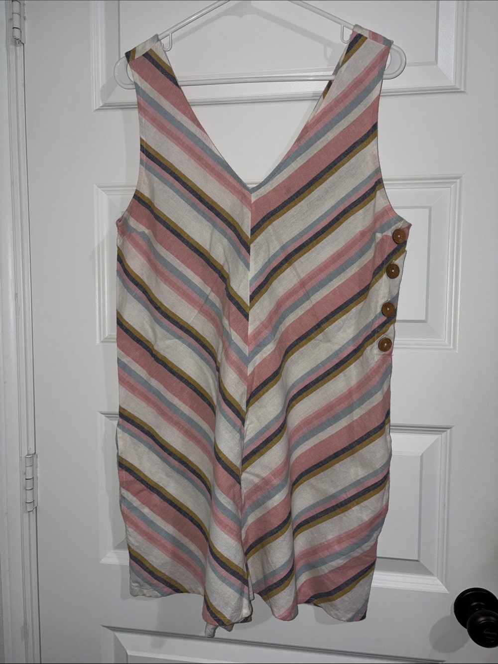 Roxy romper, with pockets, linen cotton blend size large new without tags